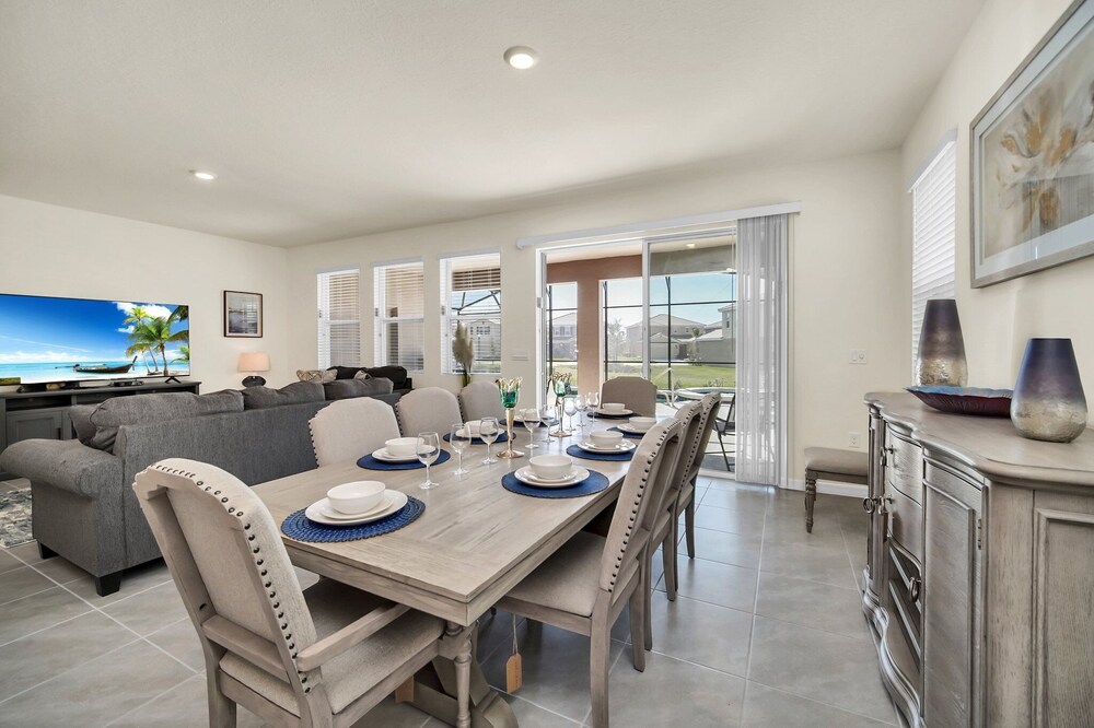 Magical Family Getaway 7BD Villa with