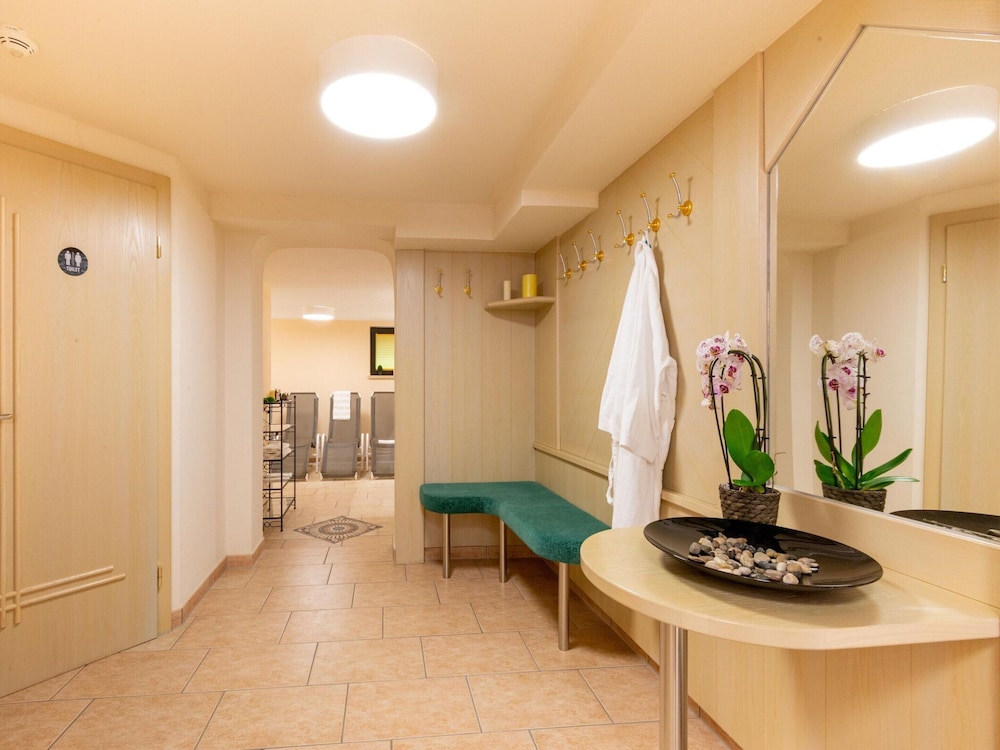 Apartment in Langenfeld With Recreation Room