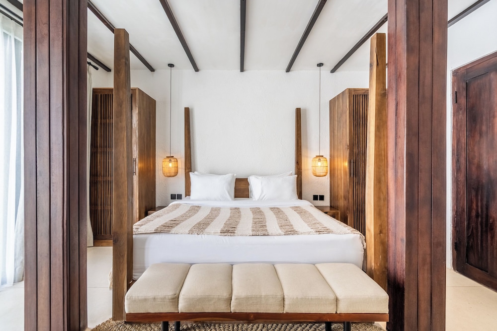 Sacred Jungle by EVDEkimi Ubud – Modern Villas and Apartments with Kitchens, Pools, & Personalized Concierge Service