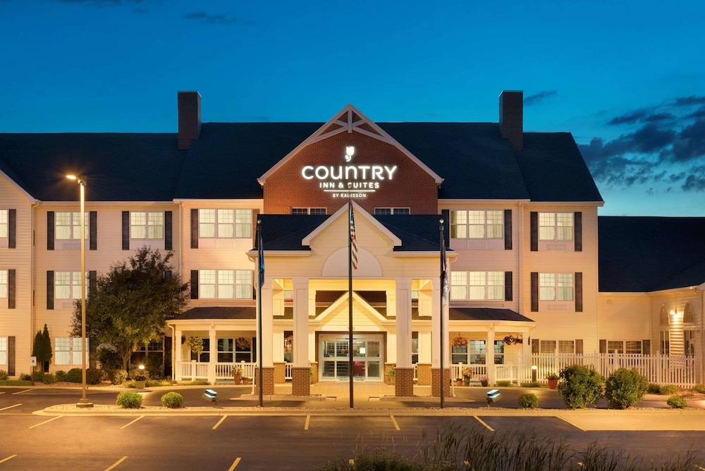 Hotel Country Inn & Suites by Radisson, Appleton North, WI