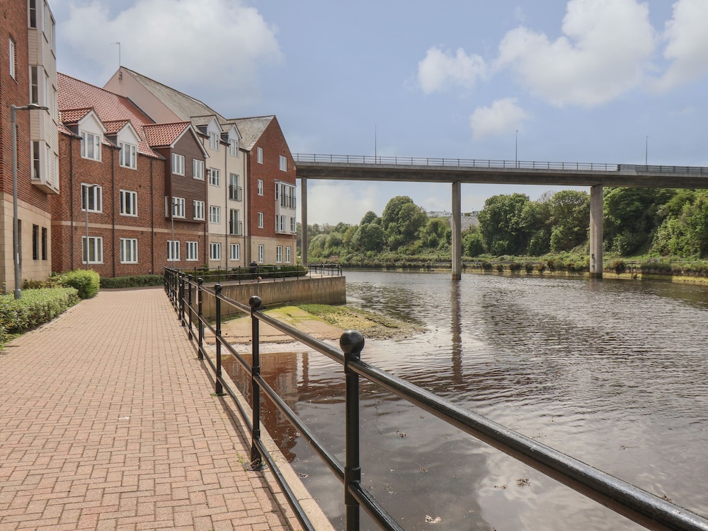 Heron's Landing