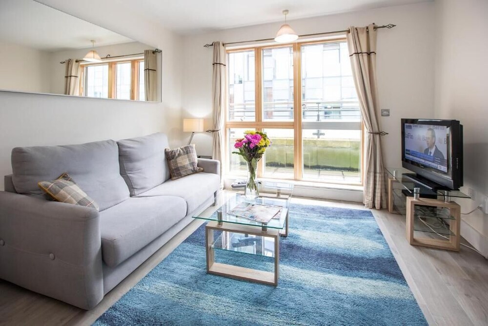 Grand Canal Square Apartments
