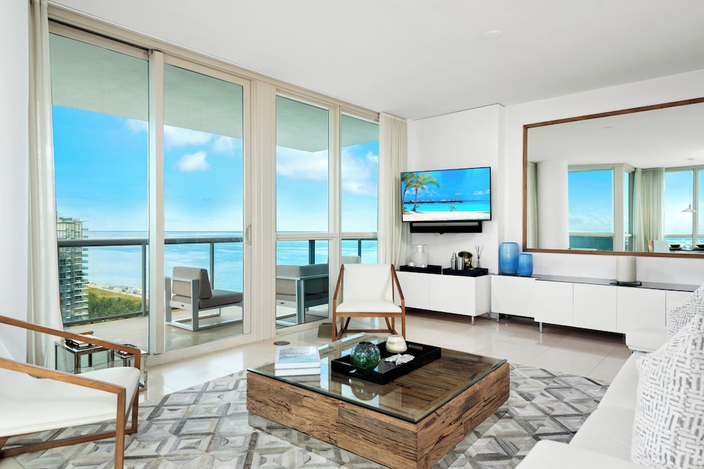 Luxury Vacation Rentals at The Setai by LRMB