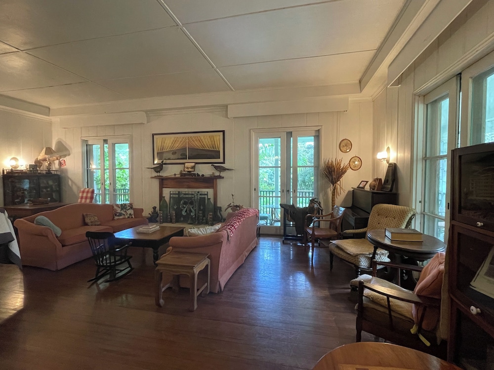 Pahala Plantation Cottages