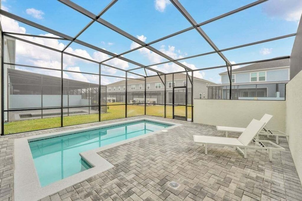 Amazing Theme Rooms Kids Will Love! 5 Bedroom Townhouse