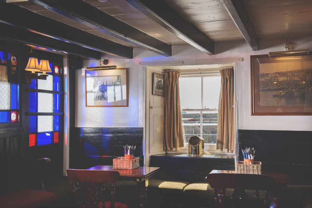 Ship Inn