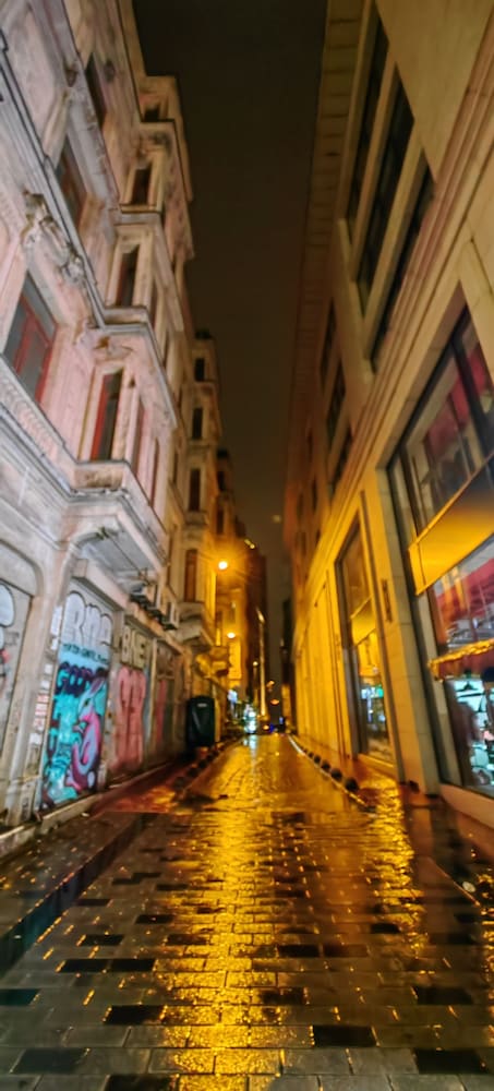 Taksim Diamond Hotel - Image 16