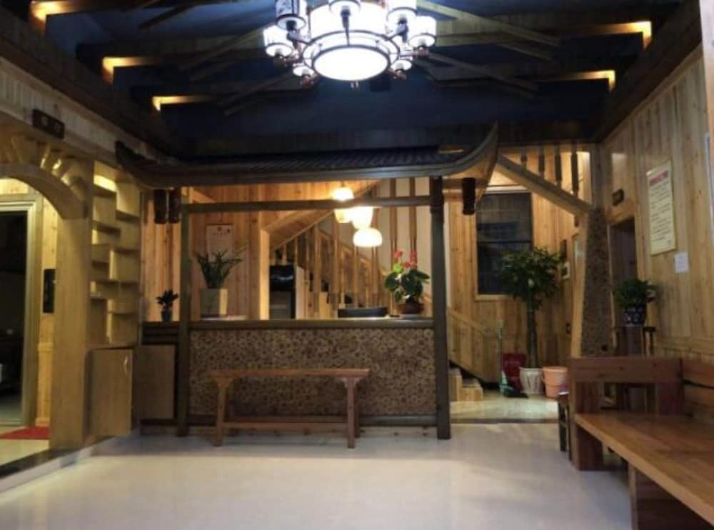 Zhangjiajie Yunqi Inn view 2
