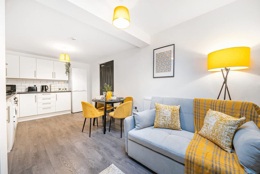 5-bed 5 En-suite Apartment in Manchester