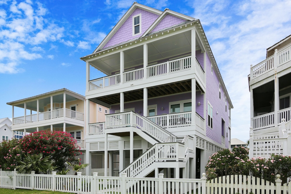 The Conch Castle by Ryson Vacation Rentals view 3