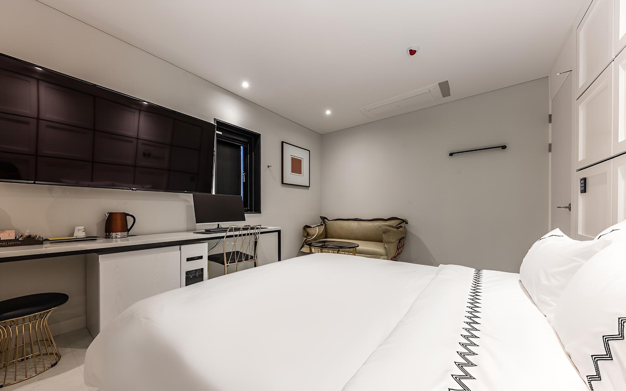 Gunsan Mari Hotel