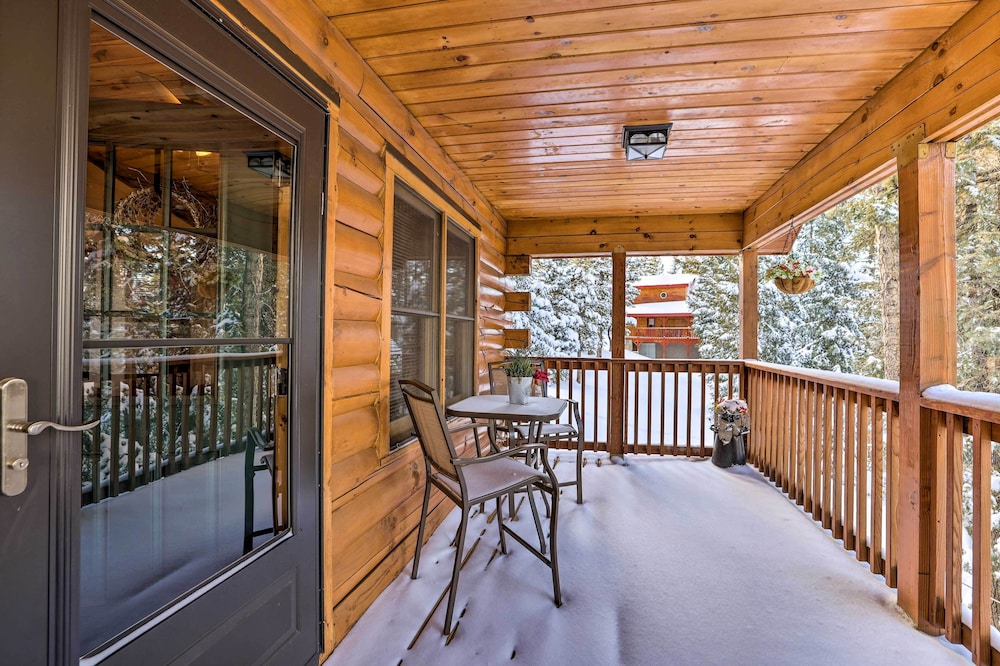 Cozy 'nora's Hideaway' - Charming, Quiet Log Cabin view 5