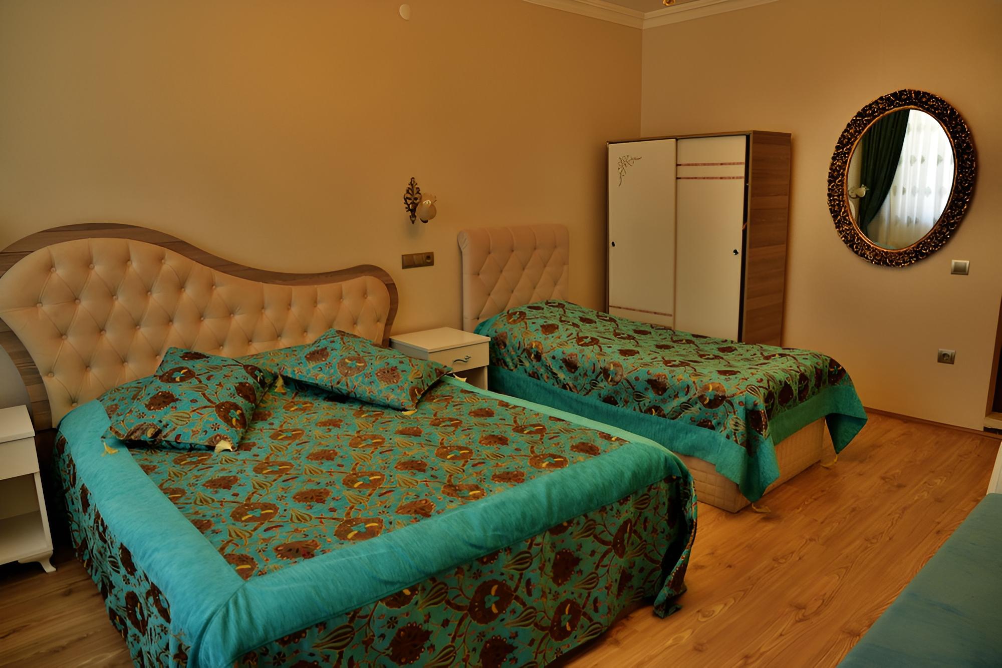 Dedeli Deluxe Hotel