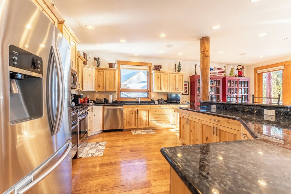 94 Ryan Gulch Road
