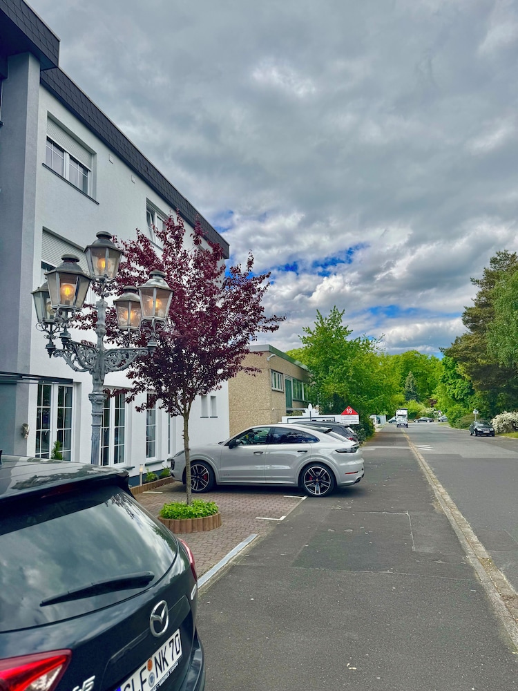 AR Boutique Hotel Heusenstamm
