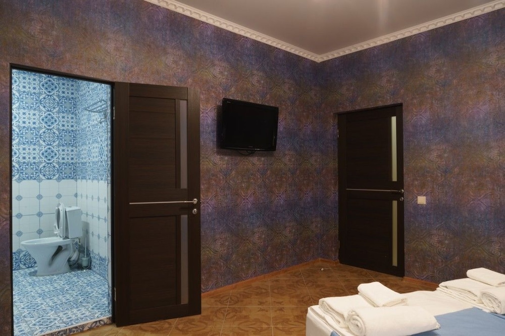 Eco Estate Golden Key