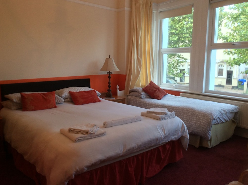 Malvern Lodge Guest House