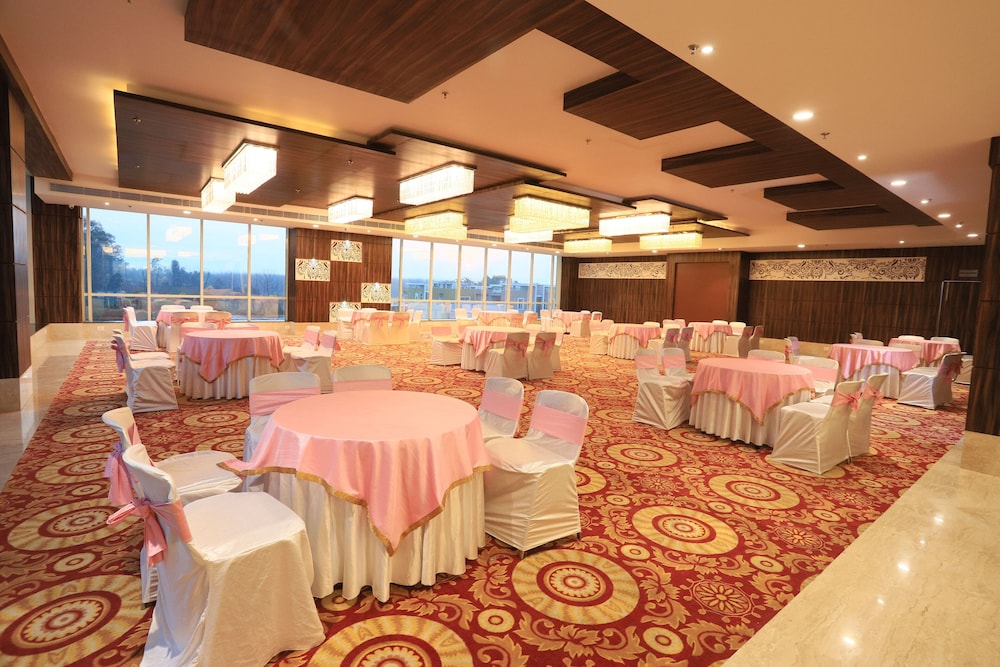 Aveo by Amatra- Kashipur