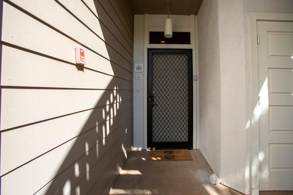 Grand Champions 3 Free Rental Cars KBM Resorts Extra Large Corner Suite 3 Units, 4 Bedrooms Ml-1496
