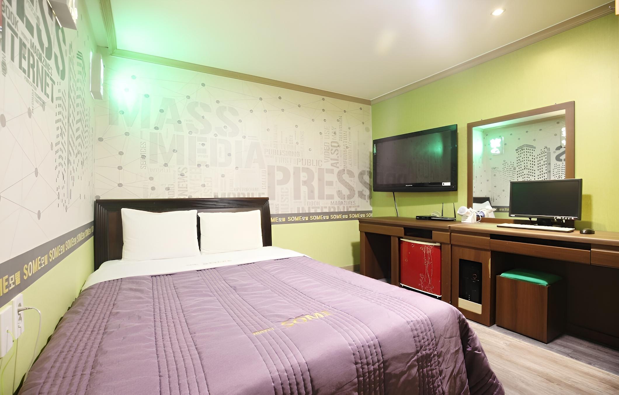 Photo 43