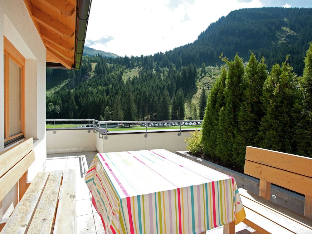 Chalet in Saalbach Near Ski Lift