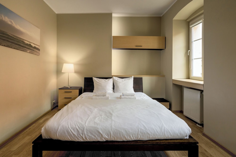 RentPlanet - Apartament Więzienna