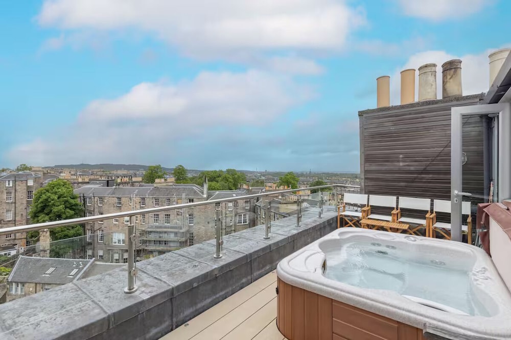 Beautiful Penthouse with terrace