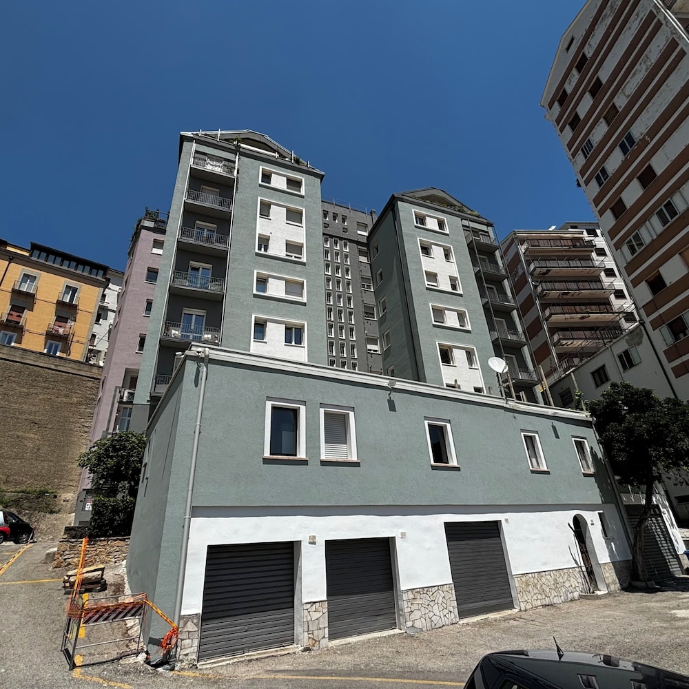 Room & Parking