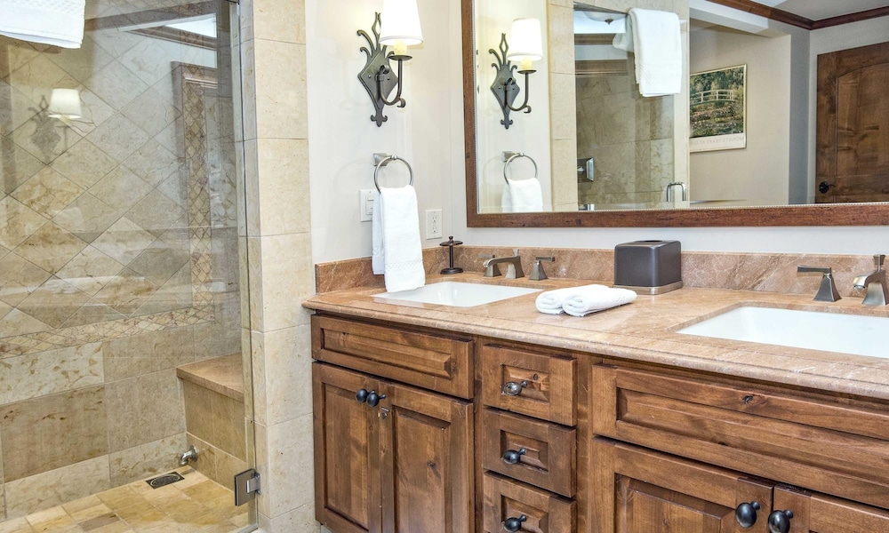 Vail Ski Resort Ritz Carlton Vacation Rentals