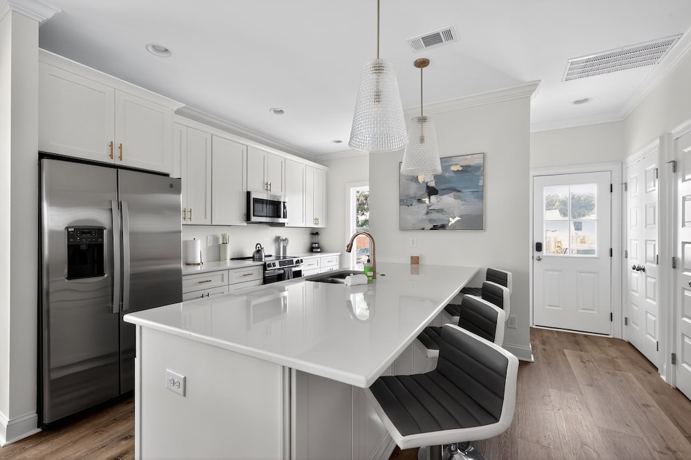 Auburn Gameday Getaway 2 Bedroom Condo