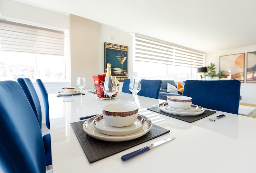 Guildford Town Centre Apartment 55 Tv, Netflix