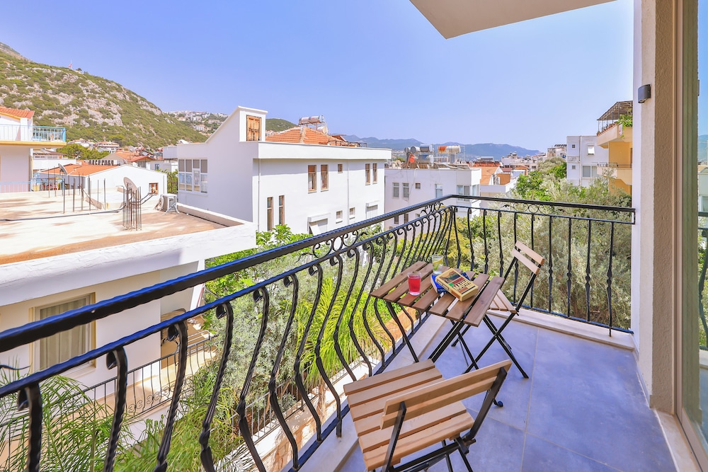 Pastel Otel - Image 10