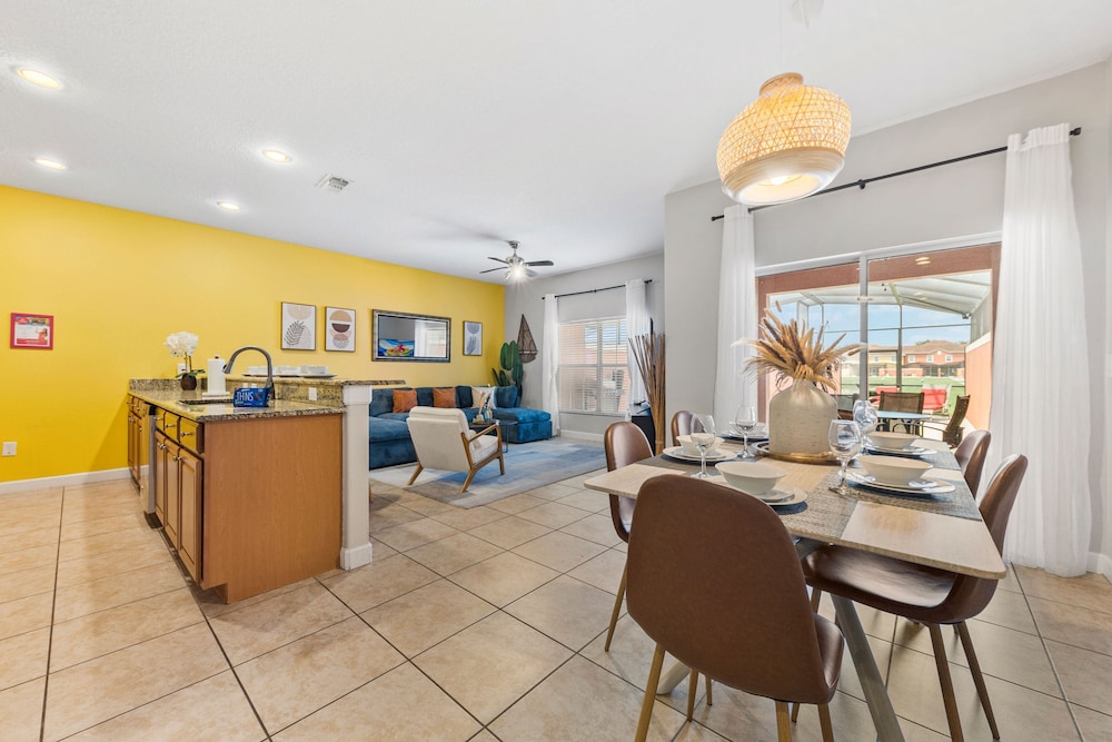 8847 Candy Palm Rd