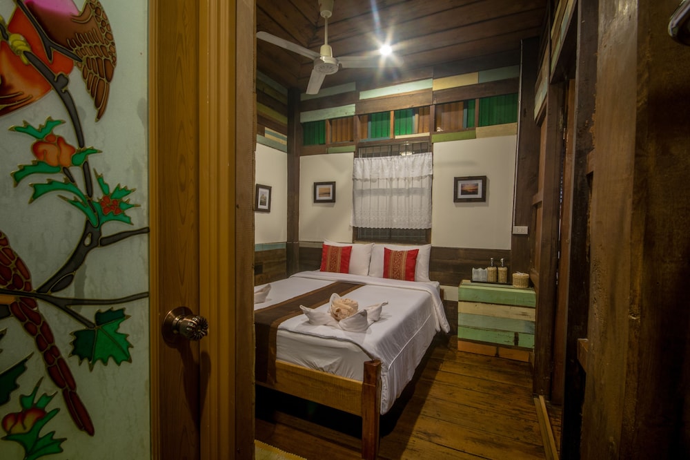 Poonsawasdi Hotel