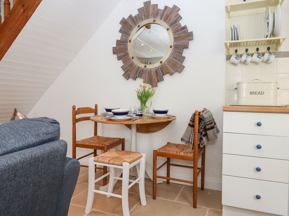 Honeymoon Cottage