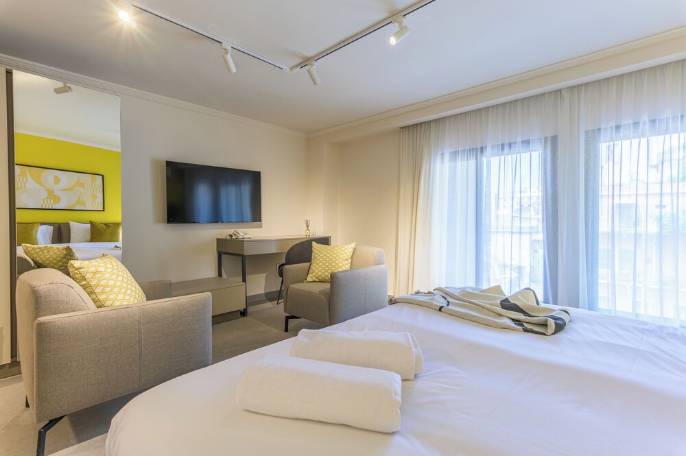 CityZen - Boutique Studios in Achrafieh