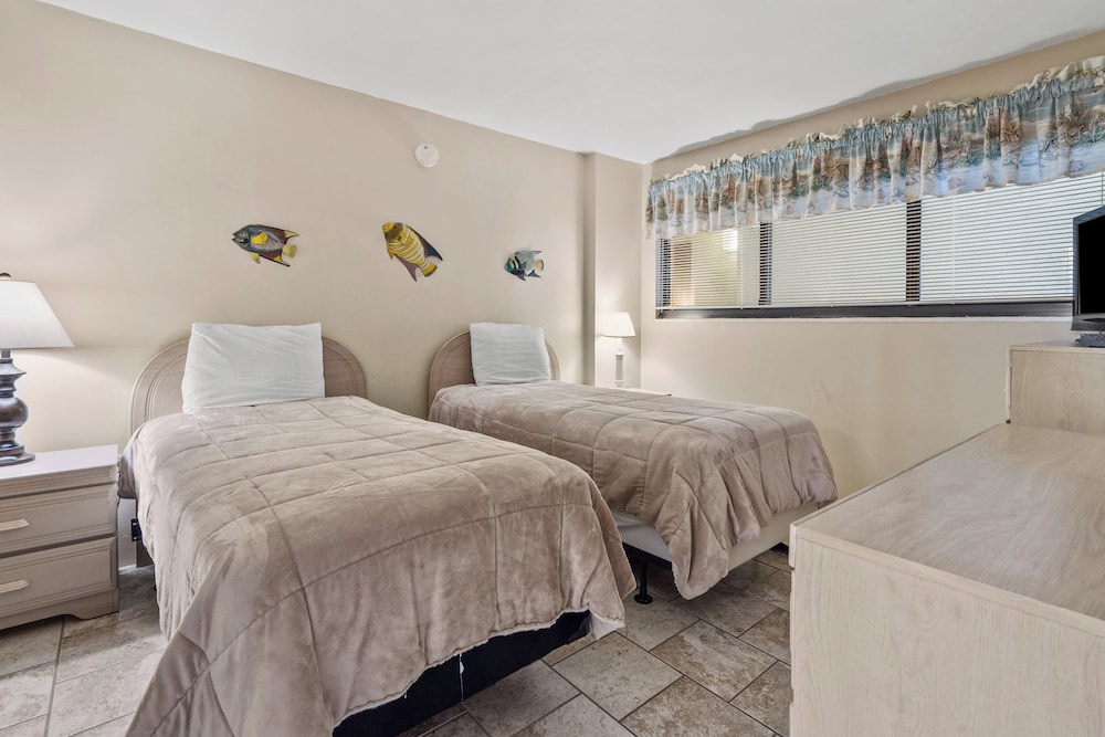 Shoreham Towers 7B