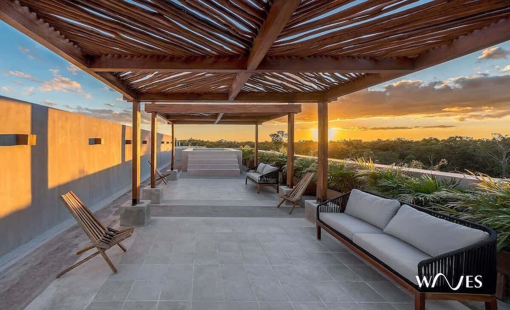 Great Located Luminous Loft