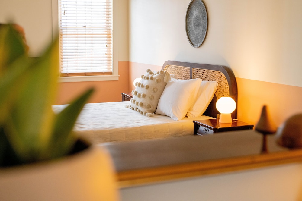 The Vesper - Property Image 2