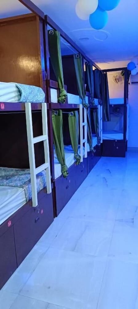 Frazyone Hostel