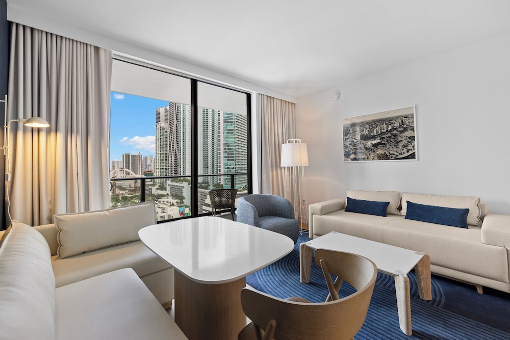 Luxury Condos in Downtown Miami