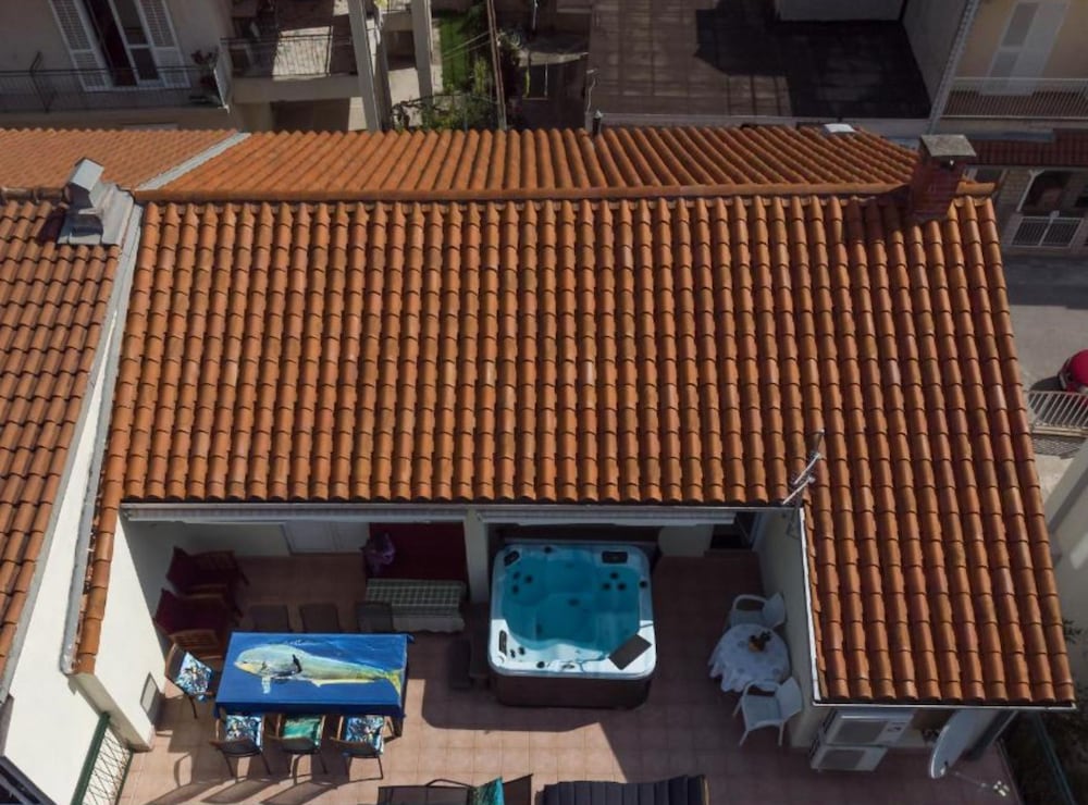 Apartments Ribarević