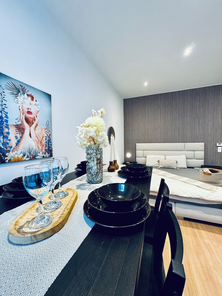 Comfy 1BR Apt Near Praterstern