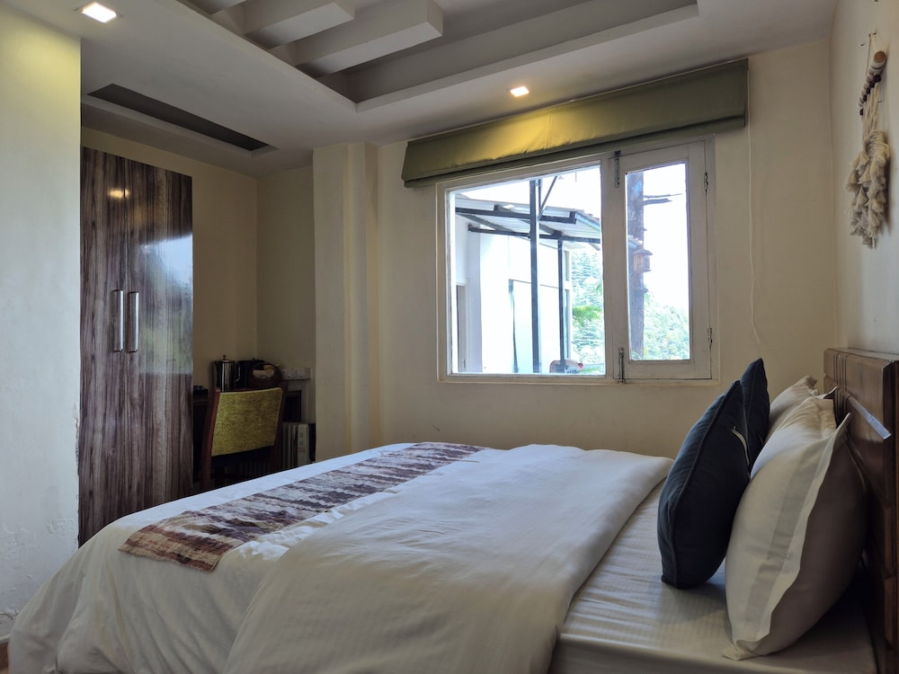 The Coverpage Boutique Stays
