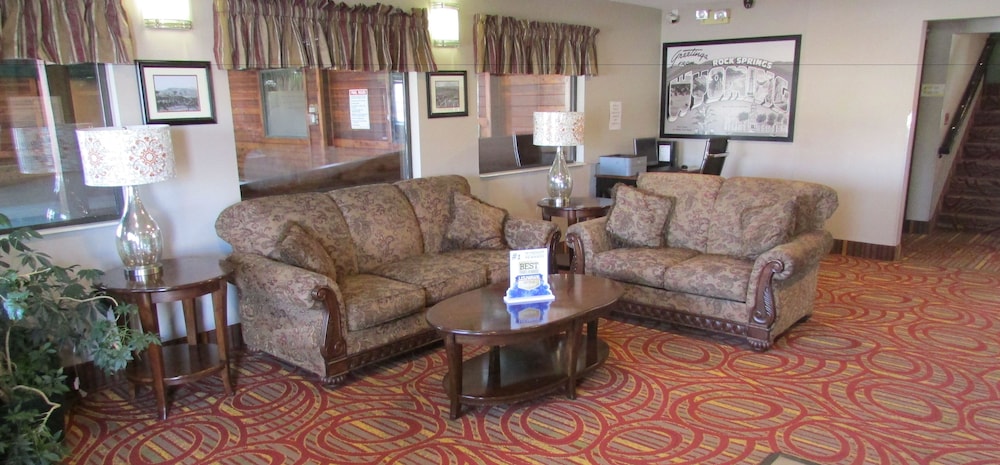 Super 8 by Wyndham Rock Springs view 3