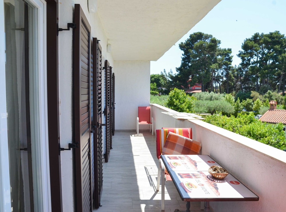 Classic and Elegant Rovinj Apartments With Balcony