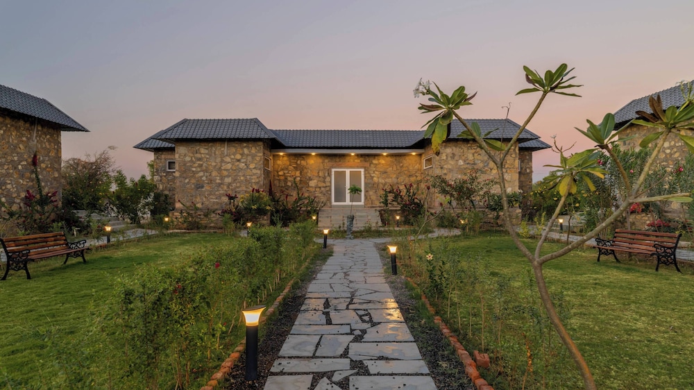 juSta Luxe Highpoint Jawai