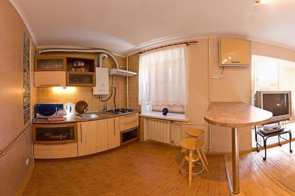 Apart Kiev Bohdana Gavrilishina 18 view 3