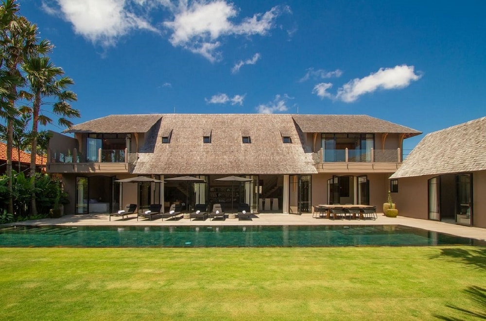 Villa Nehal