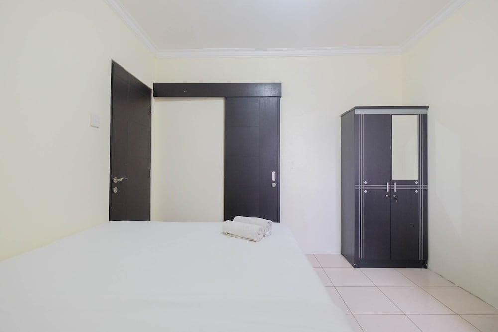 Elegant 2BR Apartment at Great Western Resort view 5